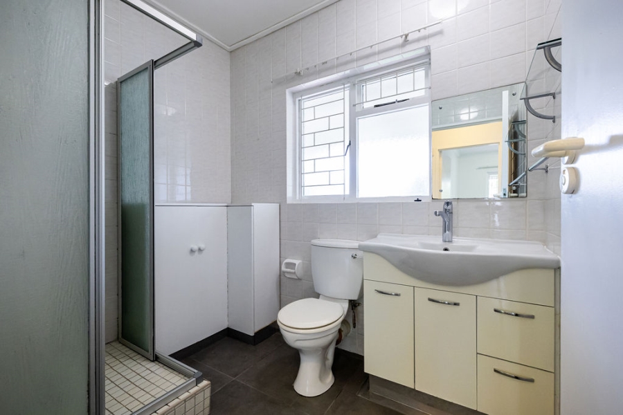 To Let 3 Bedroom Property for Rent in Onder Papegaaiberg Western Cape